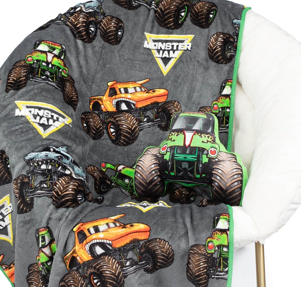 Jay Franco Monster Jam Grave Digger Nogginz throw blanket, cozy warmth for playtime and bedtime.