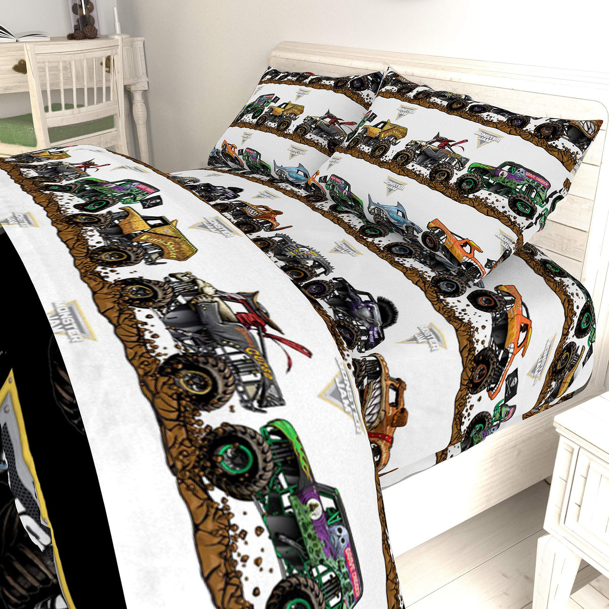 Jay Franco Monster Jam bedding enhances bedroom decor for sleepovers.