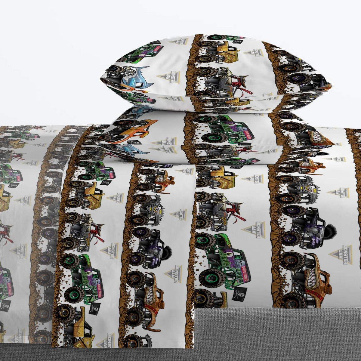 Jay Franco Monster Jam truck pattern sheets brighten a kid’s room.