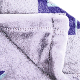 Jay Franco oversized 60x90 blanket perfect for couch lounging and bed layering.