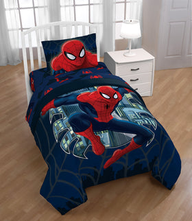 Jay Franco Spiderman fitted sheet closeup shows deep pocket up to 10 inches