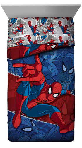 Jay Franco Spiderman comforter front graphic for twin bedding with vibrant hero flair.