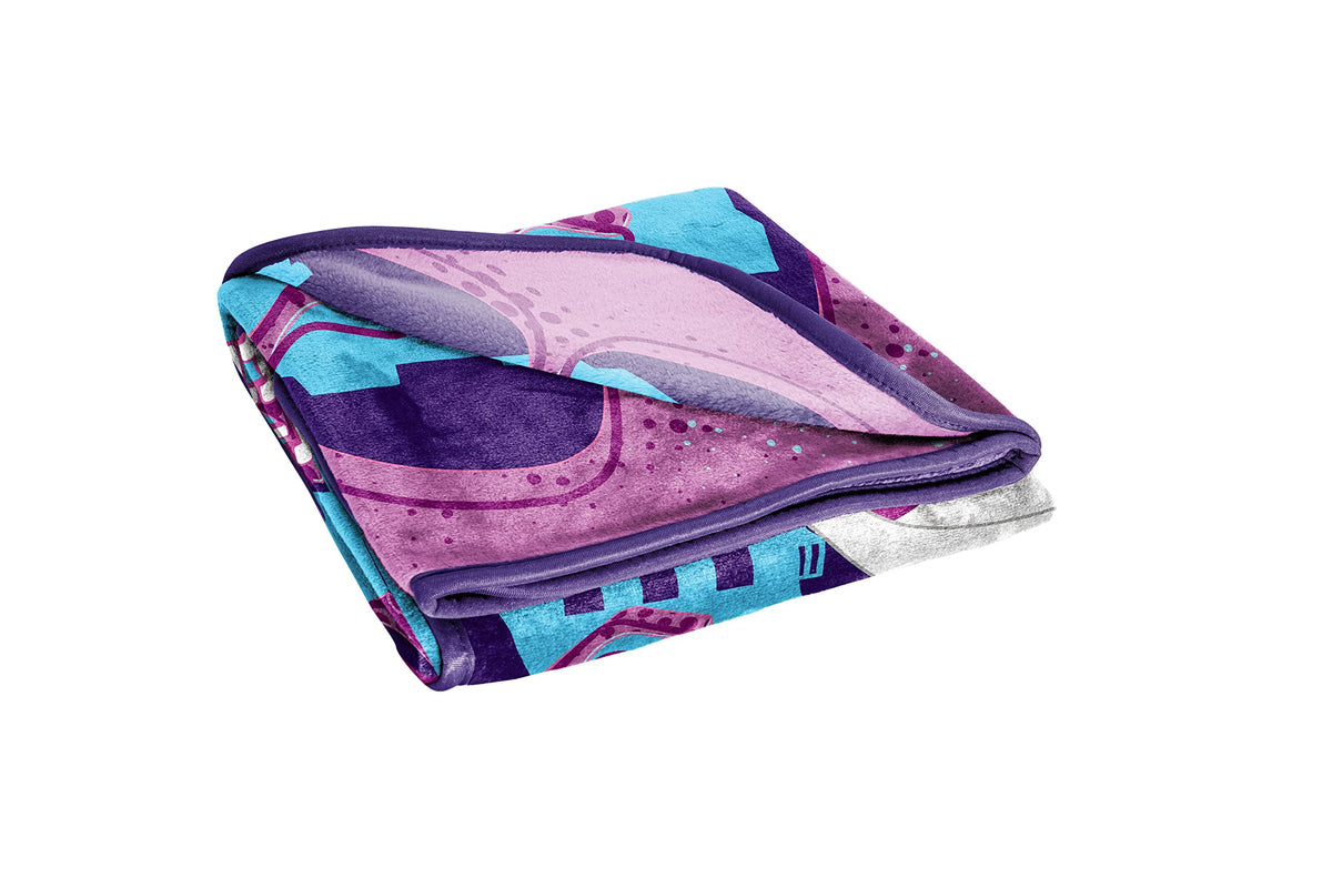 Jay Franco Ghost Spider Gwen blanket in bed demonstrates kid-friendly comfort.