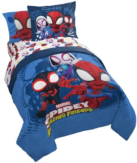 Jay Franco Spidey and His Amazing Friends comforter set on a kid's bed for bedtime fun