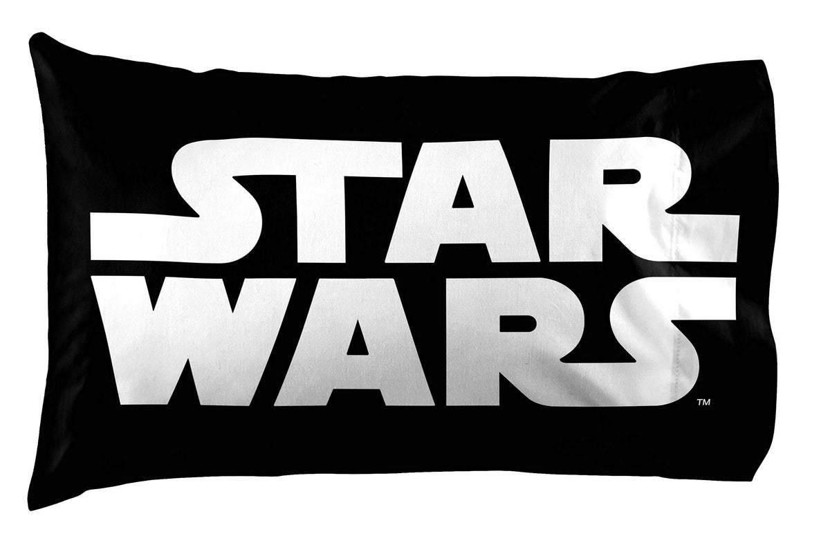 Jay Franco Star Wars classic grid prints focus and colors