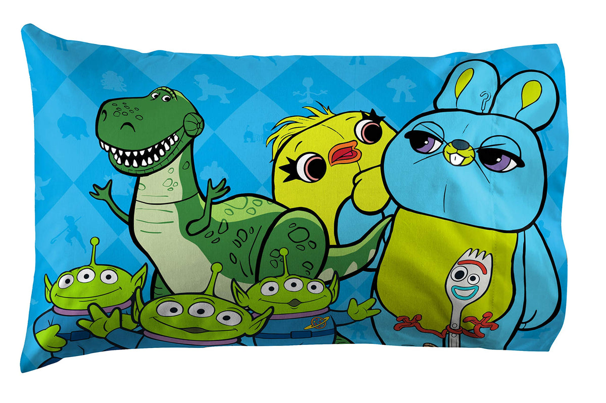 Jay Franco Toy Story flat sheet offers generous coverage with breathable microfiber