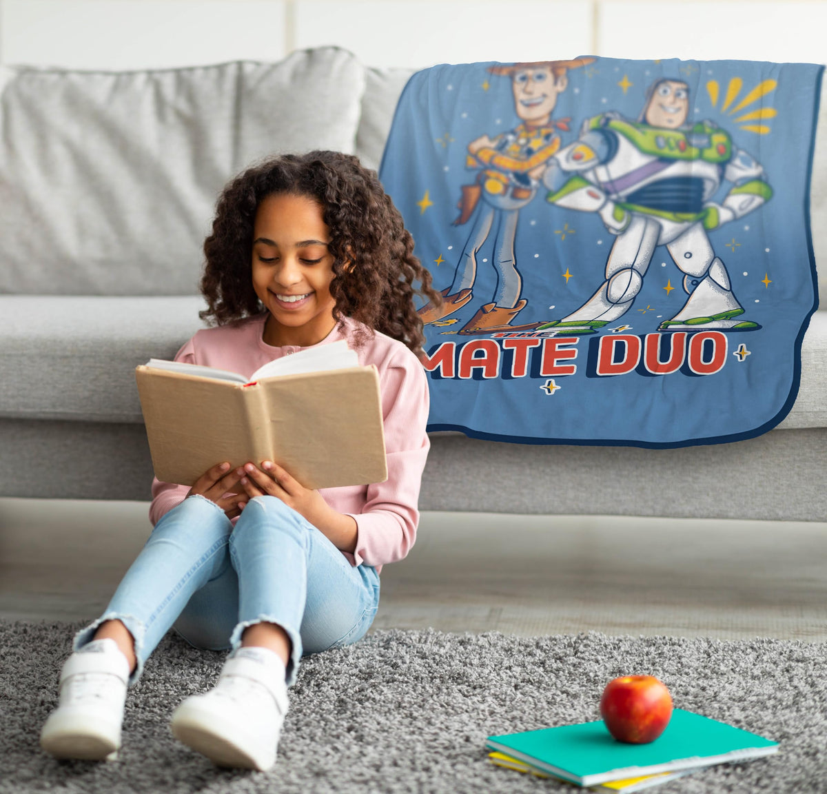 Jay Franco ultra-soft microfiber throw close-up texture for year-round comfort.