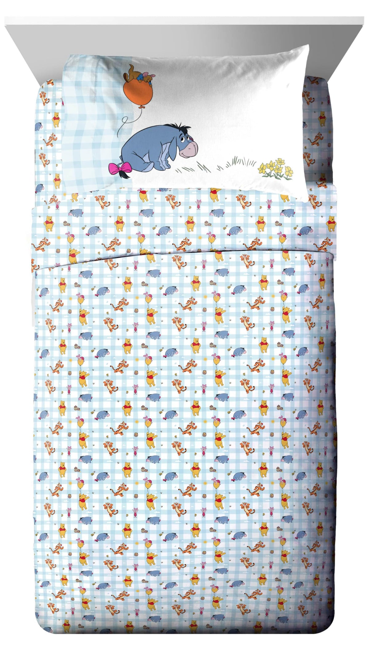 Jay Franco Winnie Pooh deep-pocket sheet feature suitable for mattresses up to 10 inches.