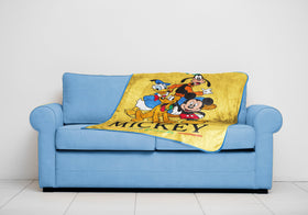 Jay Franco 40x50 throw ideal for sofa cuddling or travel comfort