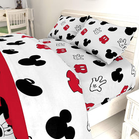 Jay Franco Mickey Mouse design sheet set keeps colors vibrant after washing.