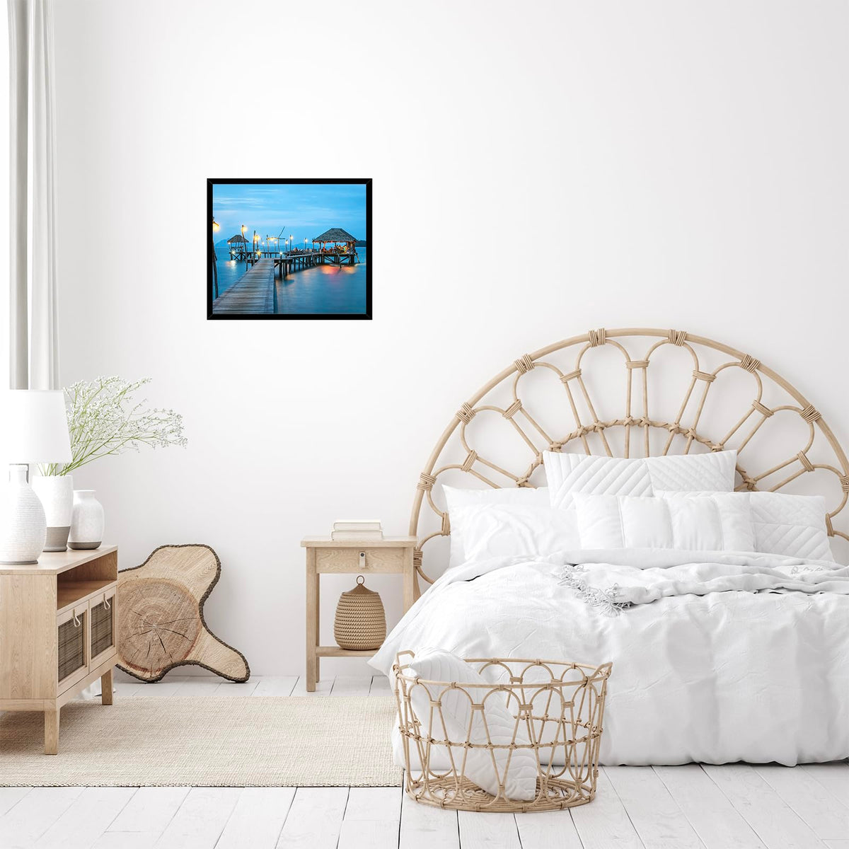 JCJMY frame securely holds 16x18 posters or photos with a balanced border.