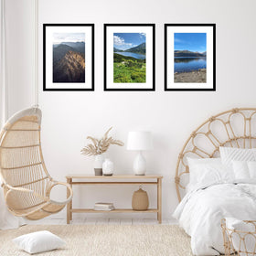 JCJMY black finish decor-ready frame fits any room style.