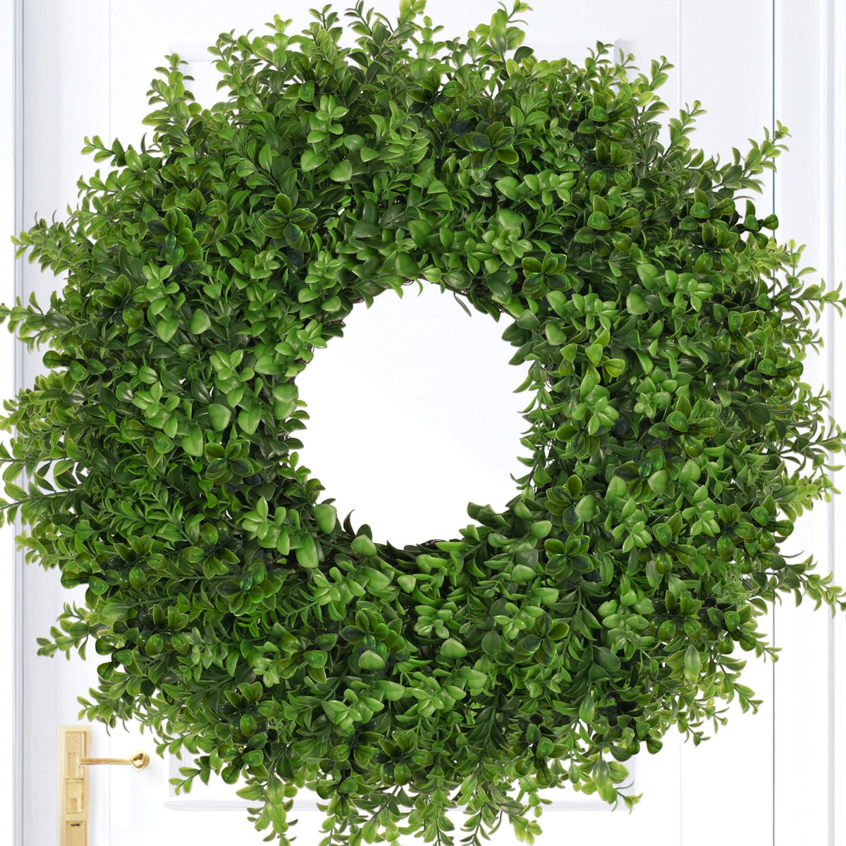 JDKPK 26-inch boxwoods wreath with lush leaves, ideal for inviting front-door entrances