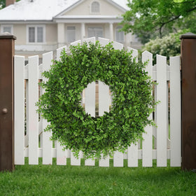 JDKPK boxwood wreath suitable for indoor and outdoor display year-round