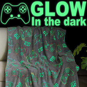 Jekeno Glow in the Dark gaming blanket front view showing luminous glow for late-night gaming