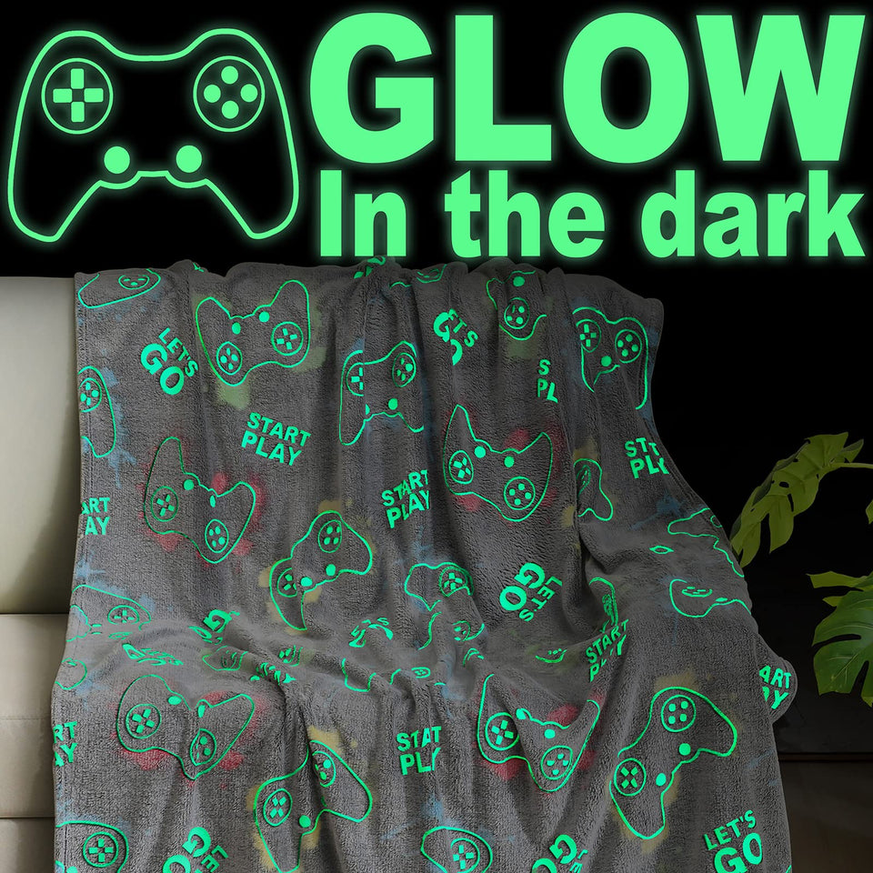 Jekeno Glow in the Dark gaming blanket front view showing luminous glow for late-night gaming