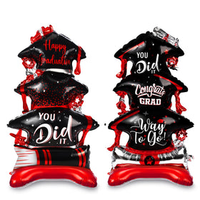 Jenaai grad balloon: giant foil cap and diploma in red and black for striking photos.