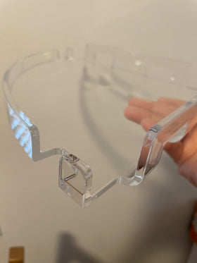 JiePai clear acrylic shower shelf that is rustproof and easy to clean.
