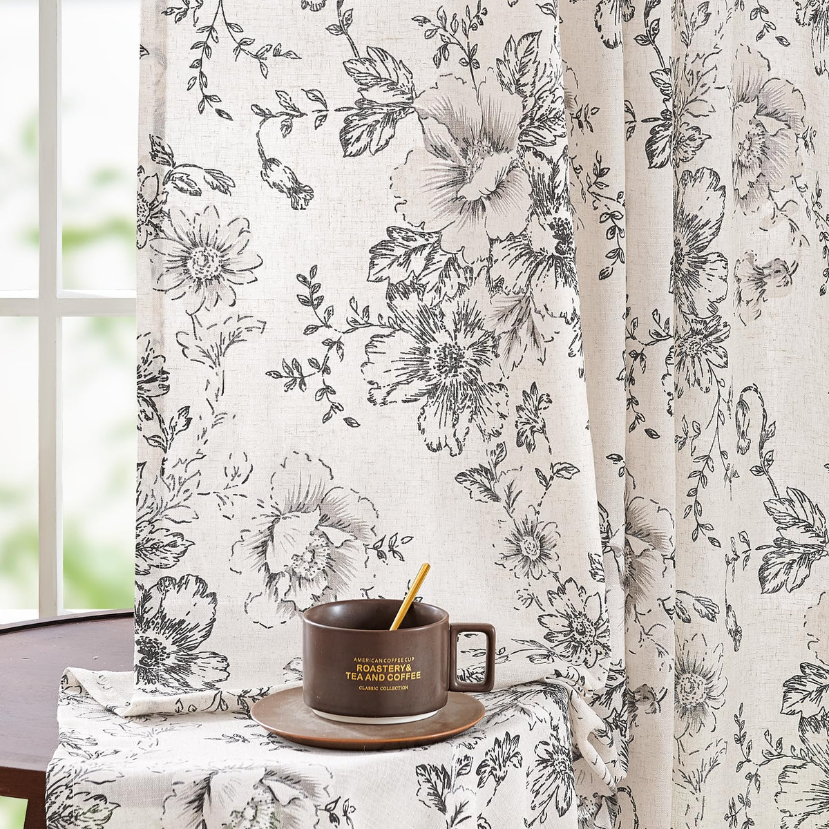 Jinchan light-filtering curtains balance privacy with bright interiors