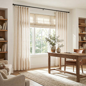 Machine-washable Jinchan curtains simplify household care.