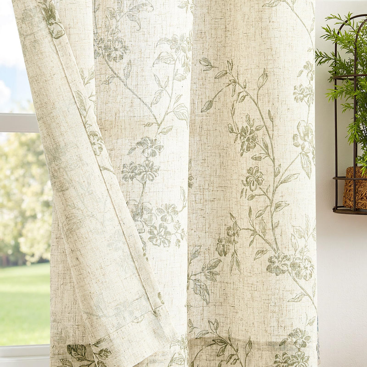 Jinchan oriental floral pattern detail highlights vintage farmhouse decor charm.