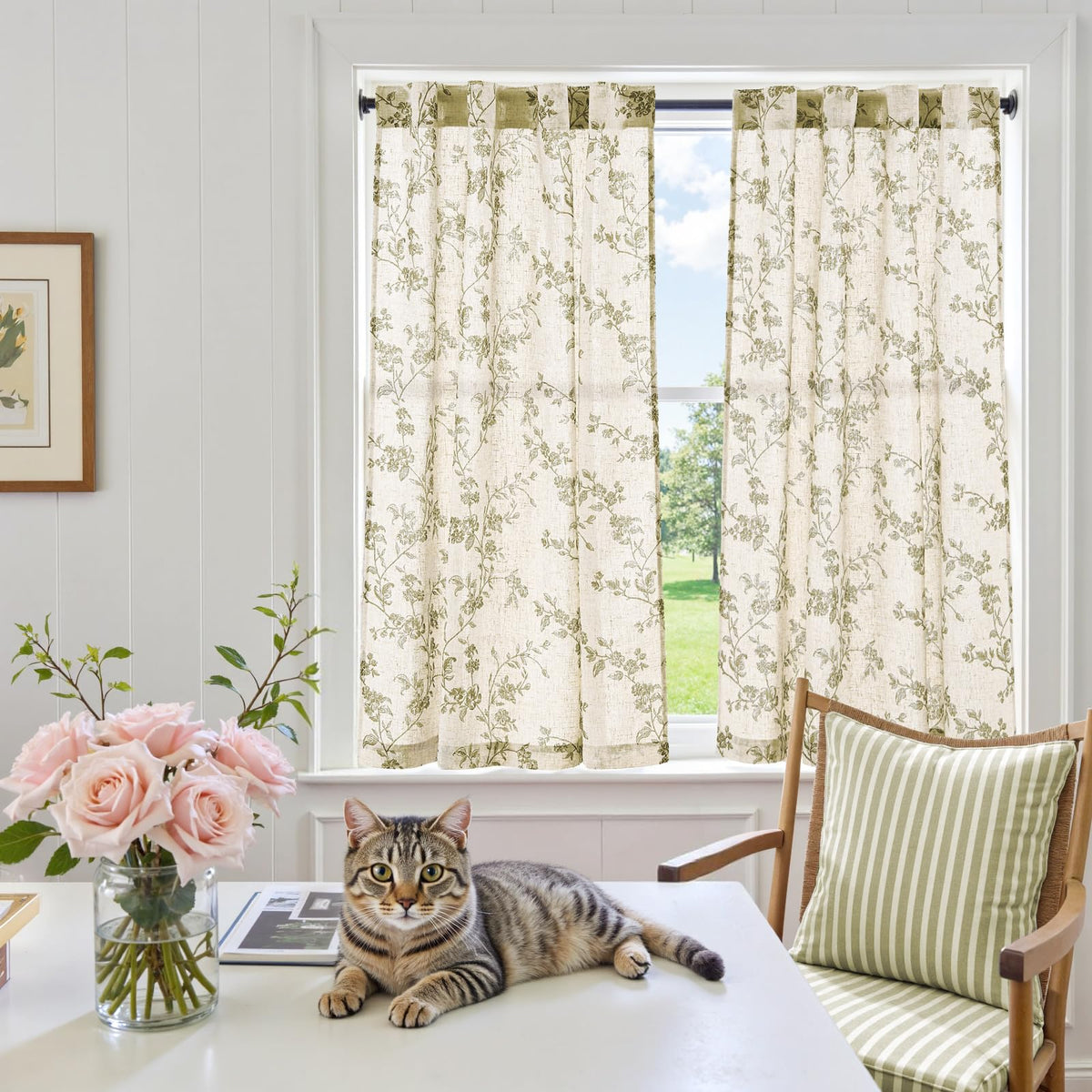 Jinchan two-panel set ready for kitchen or living room use.