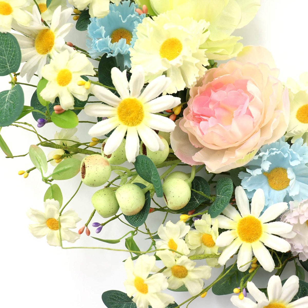 JINGHONG artificial wreath shows silk petals and berry accents