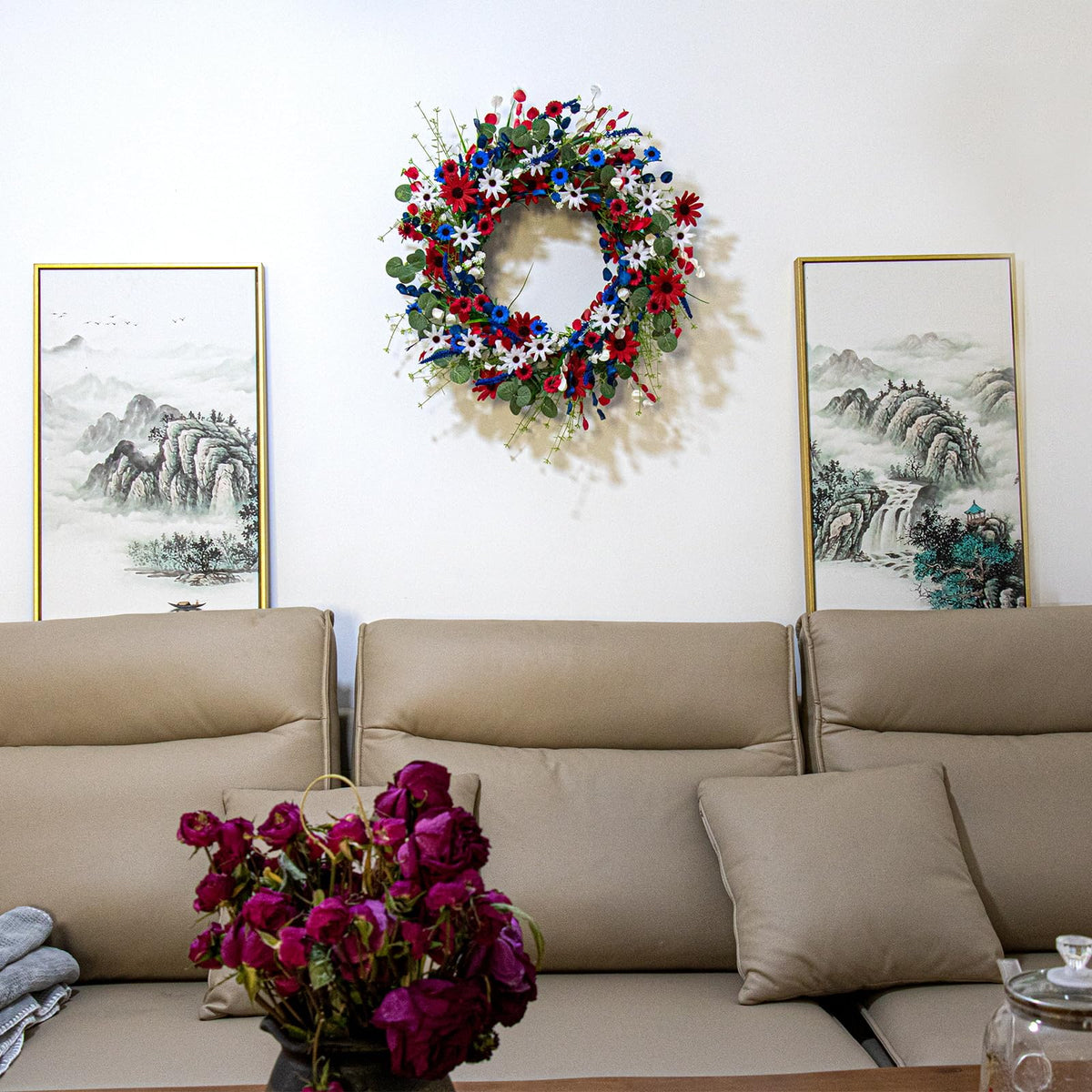 JINGHONG bow-detail wreath features a coordinating bow as focal point.
