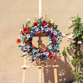 JINGHONG grapevine base wreath combines natural texture with durability.