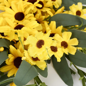 JINGHONG sunflower-daisy wreath on window, brightens space.