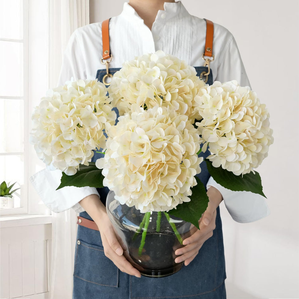 JINWOE Boho Silk Hydrangea flower head close-up showing rich petals for elegant decor