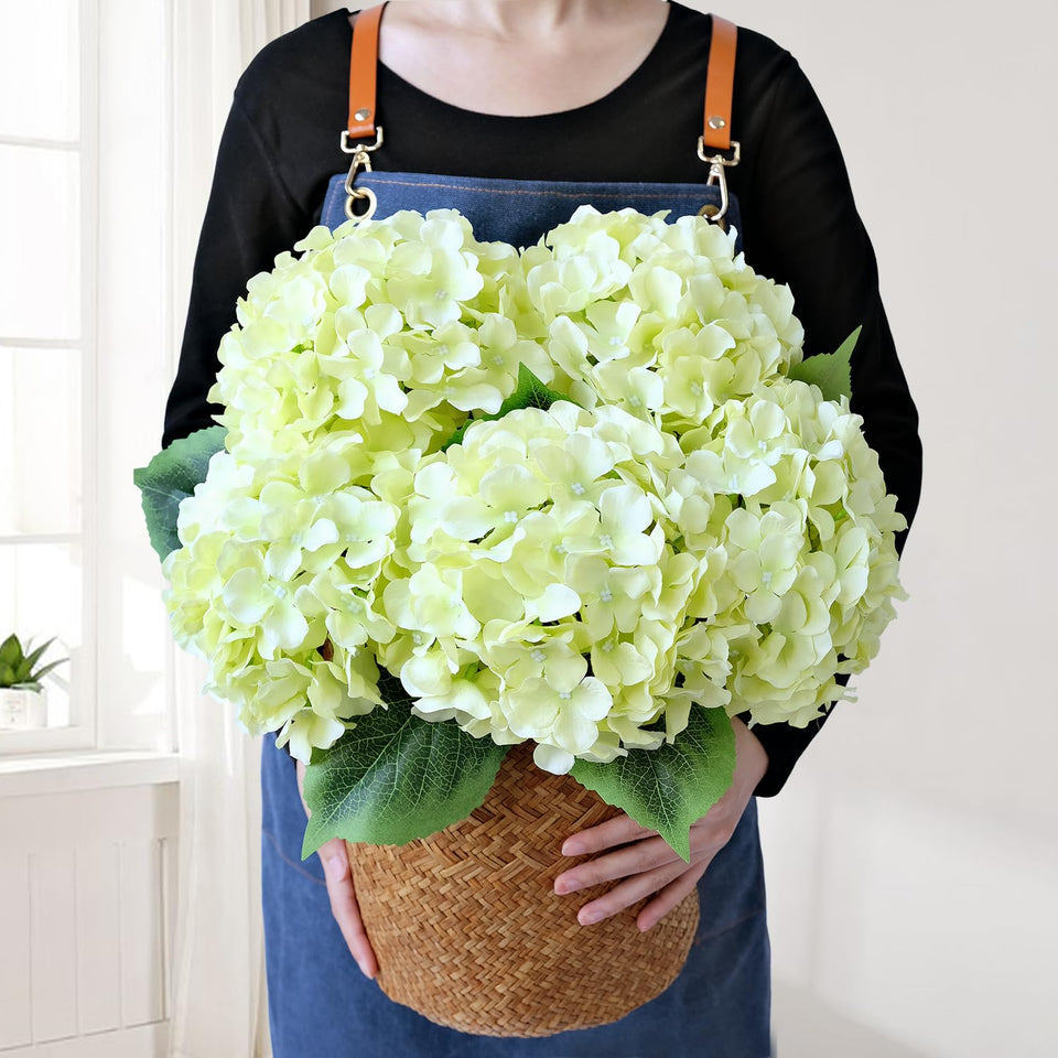 JINWOE green hydrangea flowers close-up head for elegant bouquets
