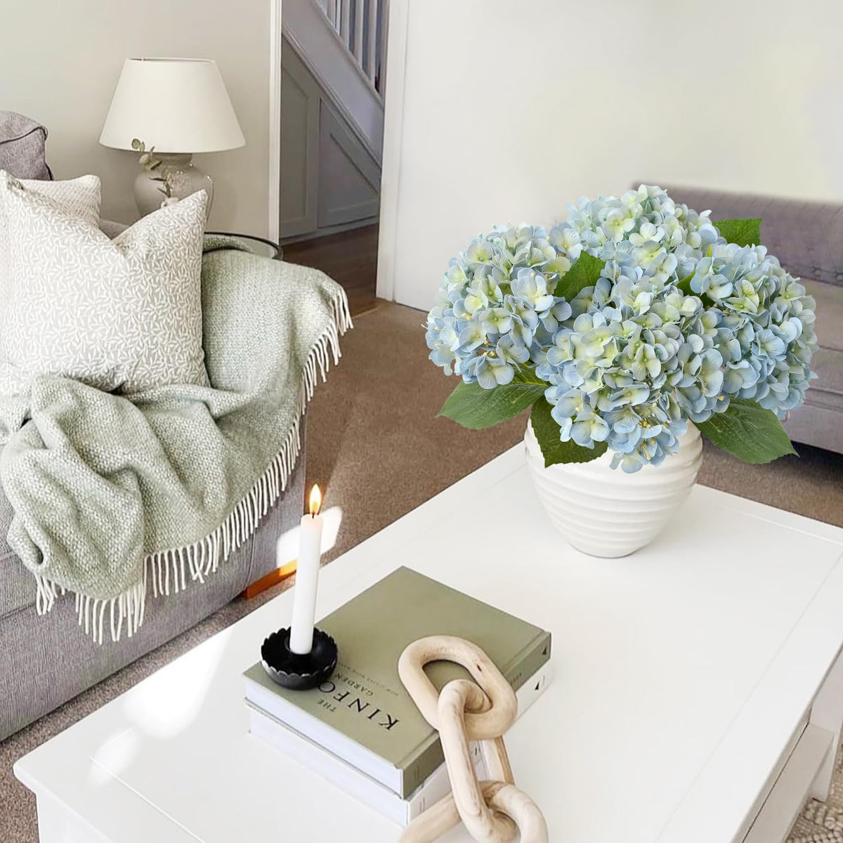 JINWOE light blue hydrangea flower detail shows real touch texture for premium arrangements.