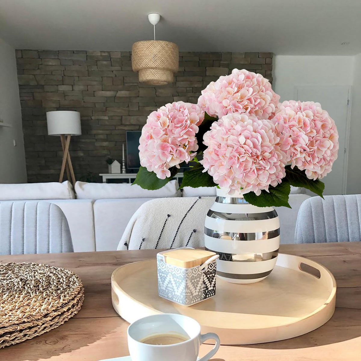 JINWOE pink hydrangea clusters offer dramatic, long-lasting décor