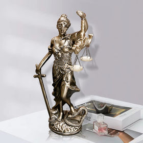 JKUDTQL blindfolded justice statue conveys impartial professionalism