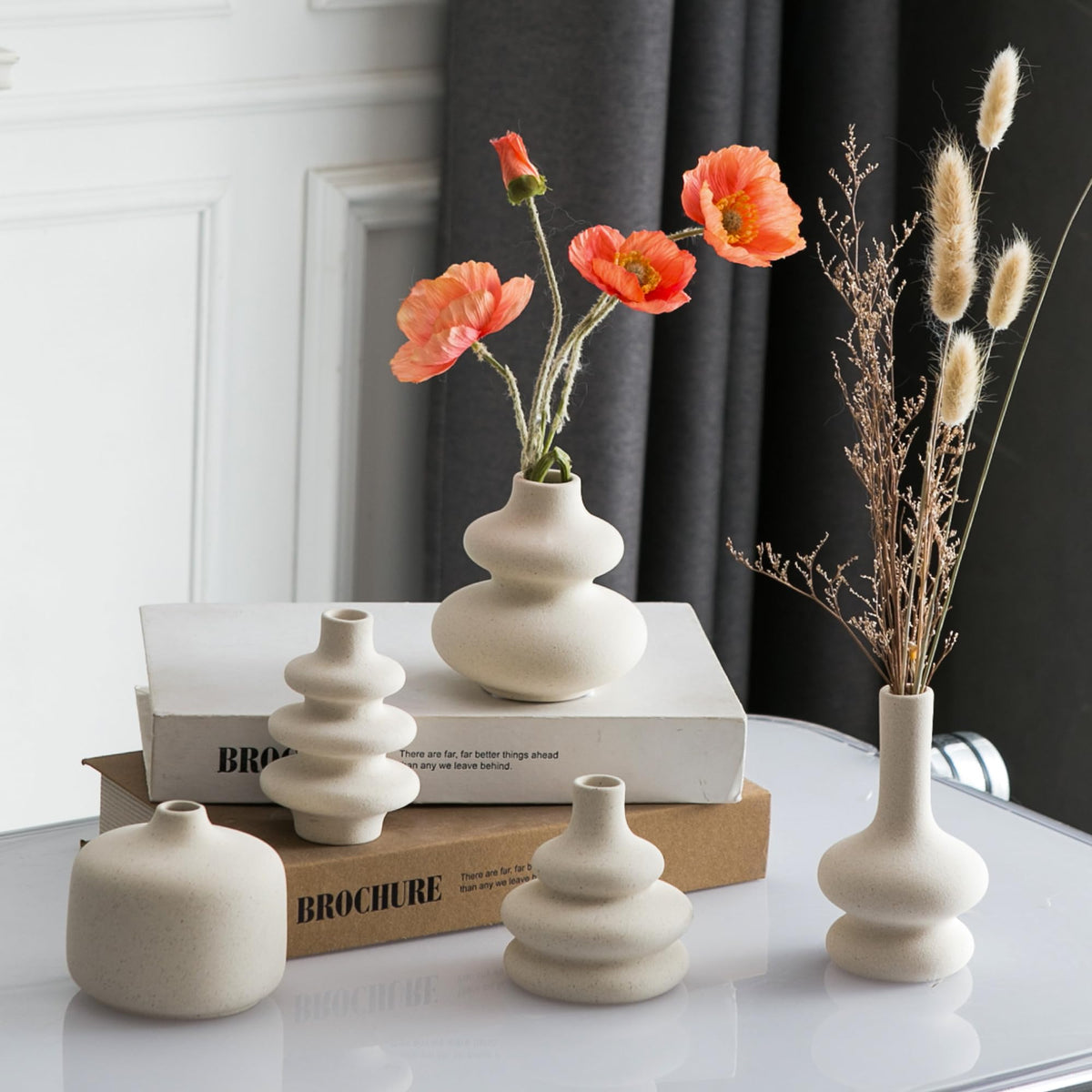 JOJUNO White Bud Vases group shot showing a coordinated five piece set for versatile styling
