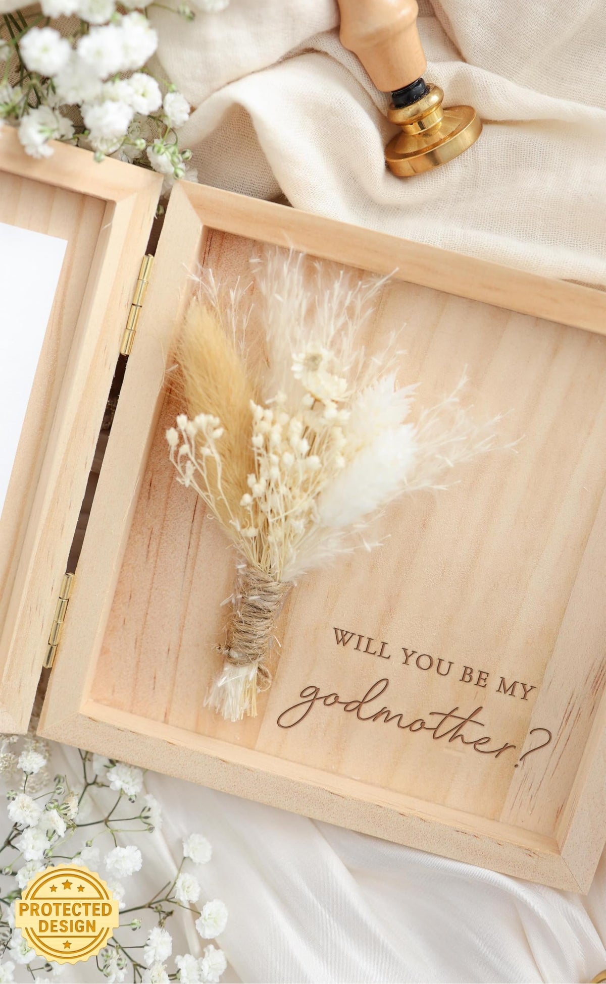 Joli Coon Godmother box metal clasp provides secure, gift ready closure