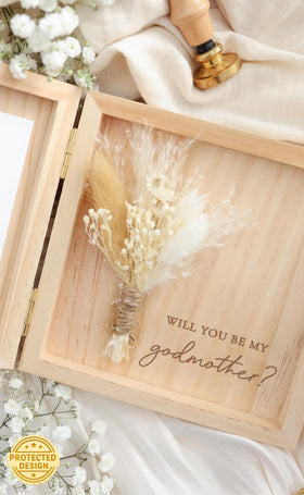 Joli Coon Godmother box metal clasp provides secure, gift ready closure