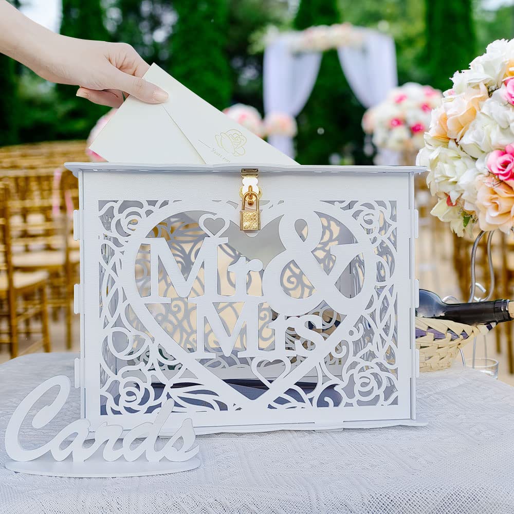 Jolik large wooden wedding box displaying natural grain and rustic texture.
