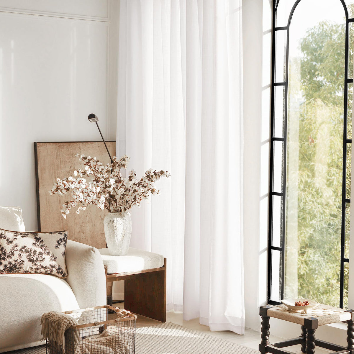 Back-tab loops on Jolilight curtains enabling quick installation