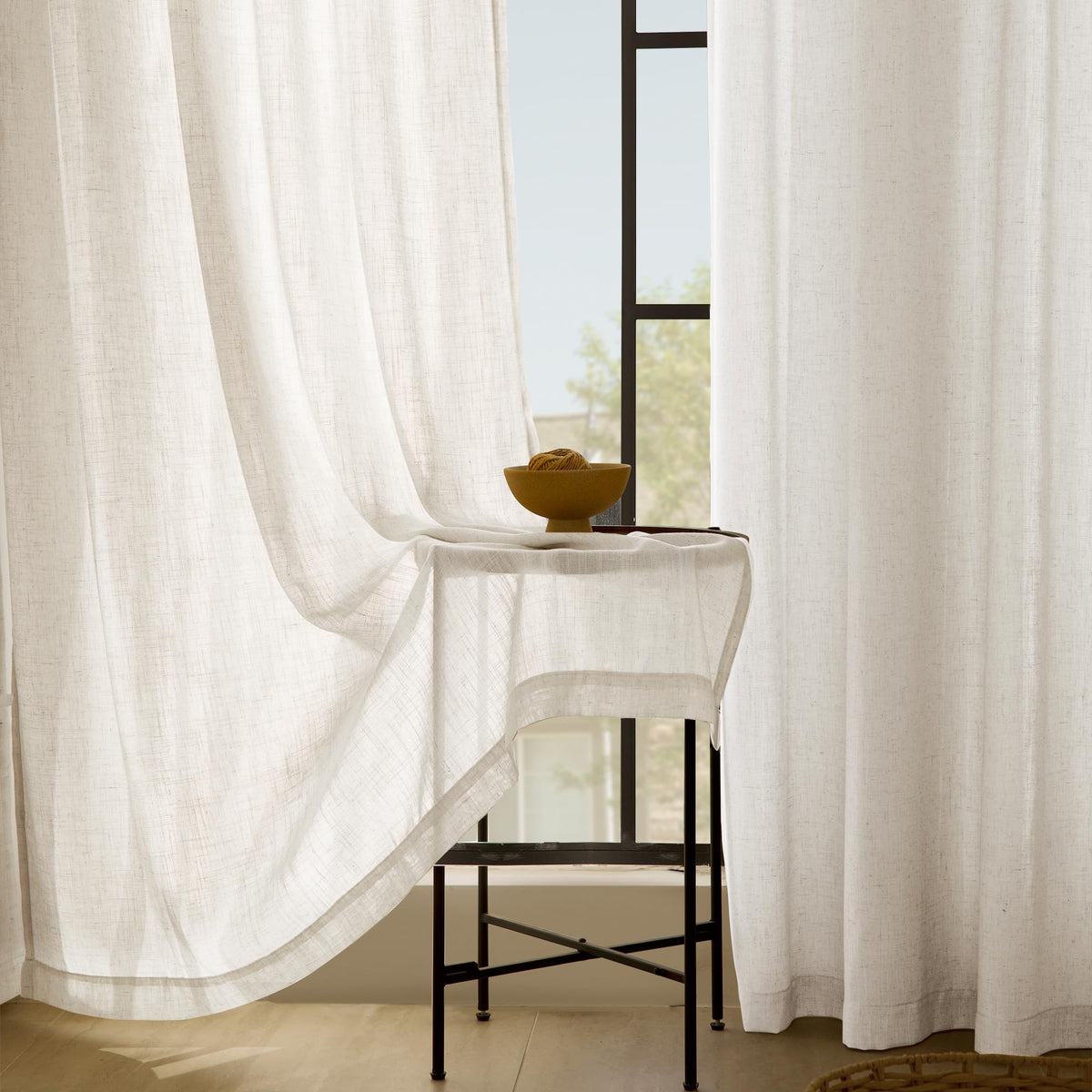 Jolilight versatile hanging options for rod-pocket or back-tab styles
