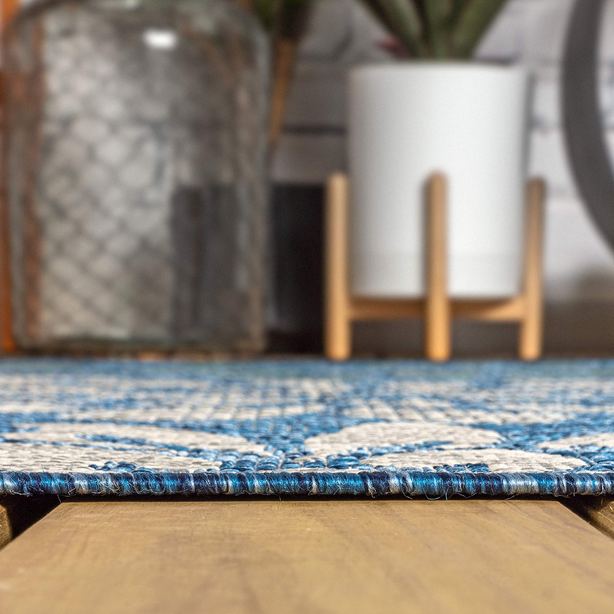 JONATHAN Y pet-friendly flat-weave rug suitable for homes with kids.