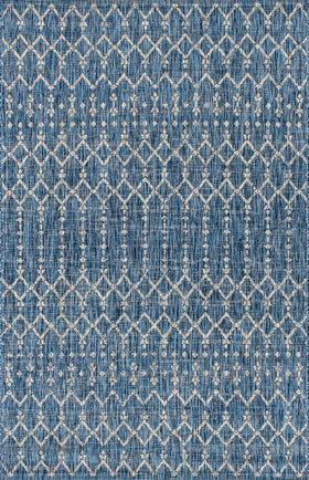 Jonathan Y high-traffic friendly rug for patios, porches, and decks