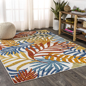 Palm-fronds flatweave design suitable for high-traffic entryways and decks.