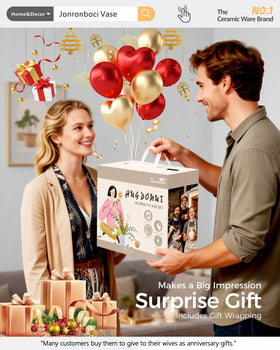 Jonronboci Hug Donut Vase Set cream white packaging image shows careful protection.