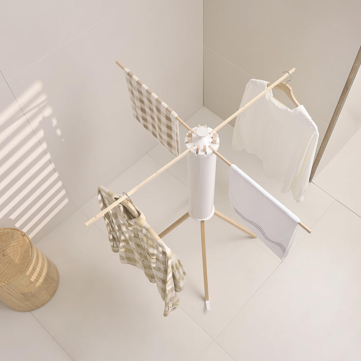 Rust-proof wood and plastic design resists everyday wear for JOOM rack.