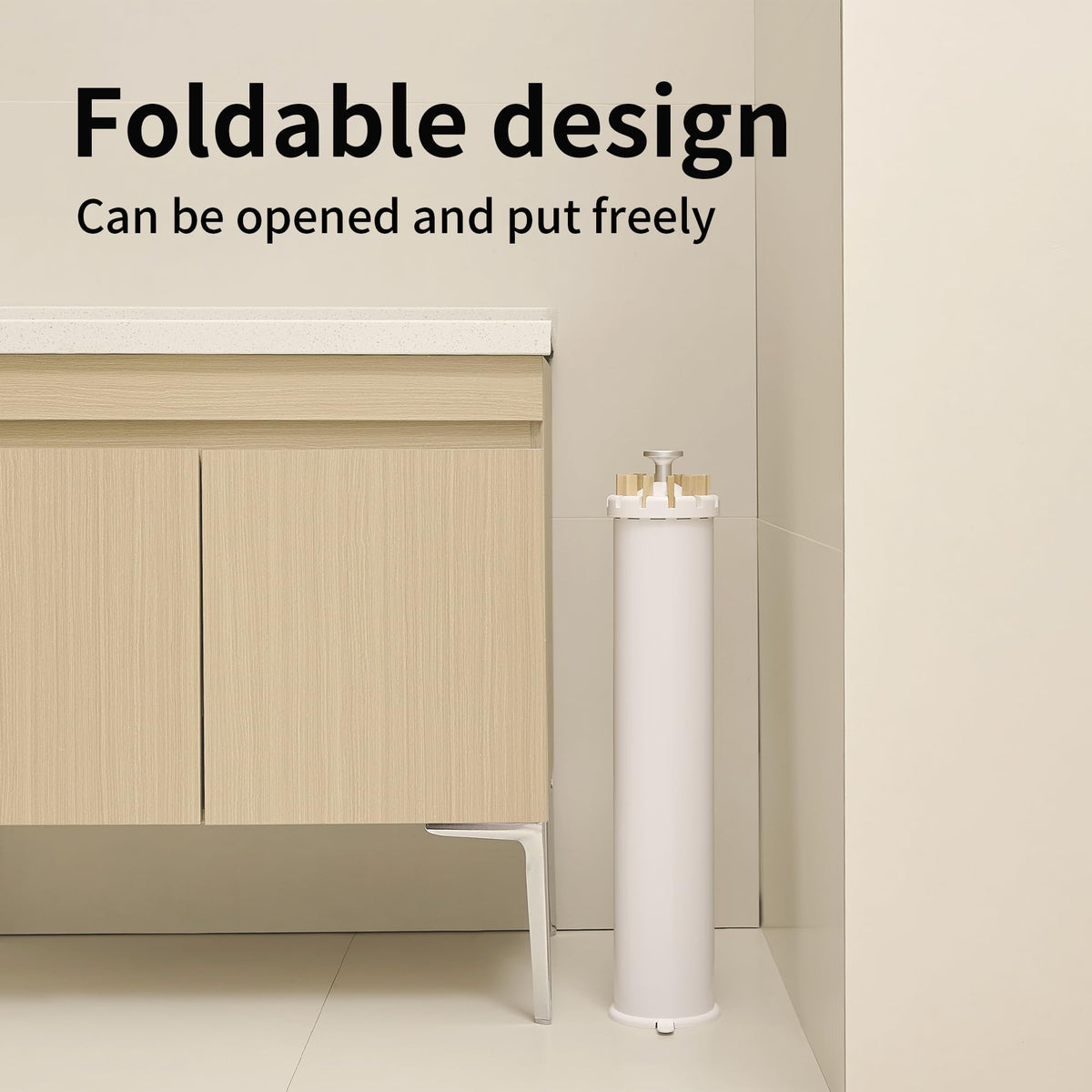Folding and tool-free assembly makes JOOM rack quick to set up.