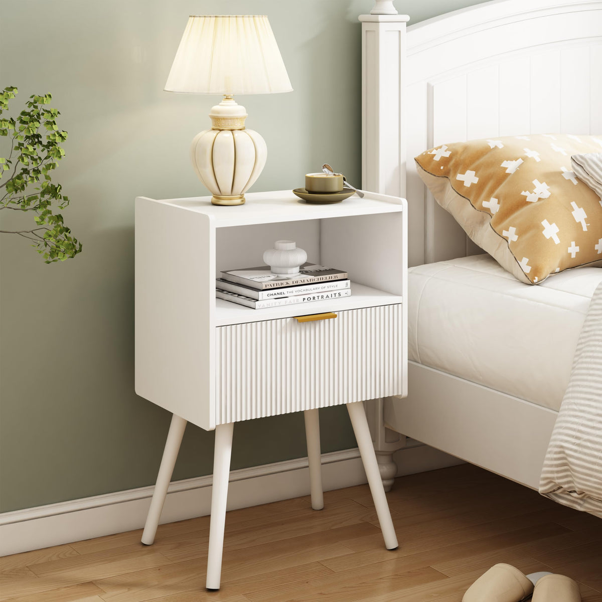 JOONEE white nightstand daily use for chargers and keys