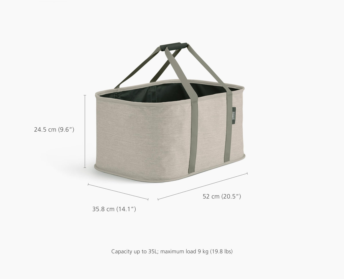 Joseph Joseph Hold-All rigid base keeps shape during use.