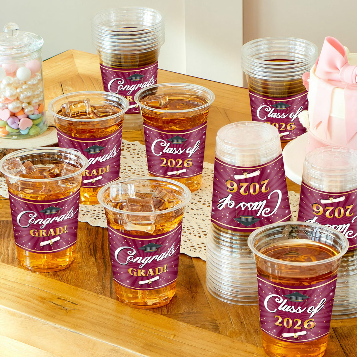 JOYIN disposable cups in use for cocktails and soft drinks